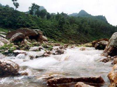 滴水壶自然风景区